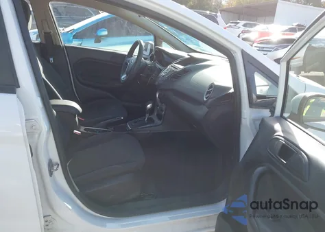 2018 Ford Fiesta Se z USA, uszkodzony, nr VIN 3FADP4BJXJM109953